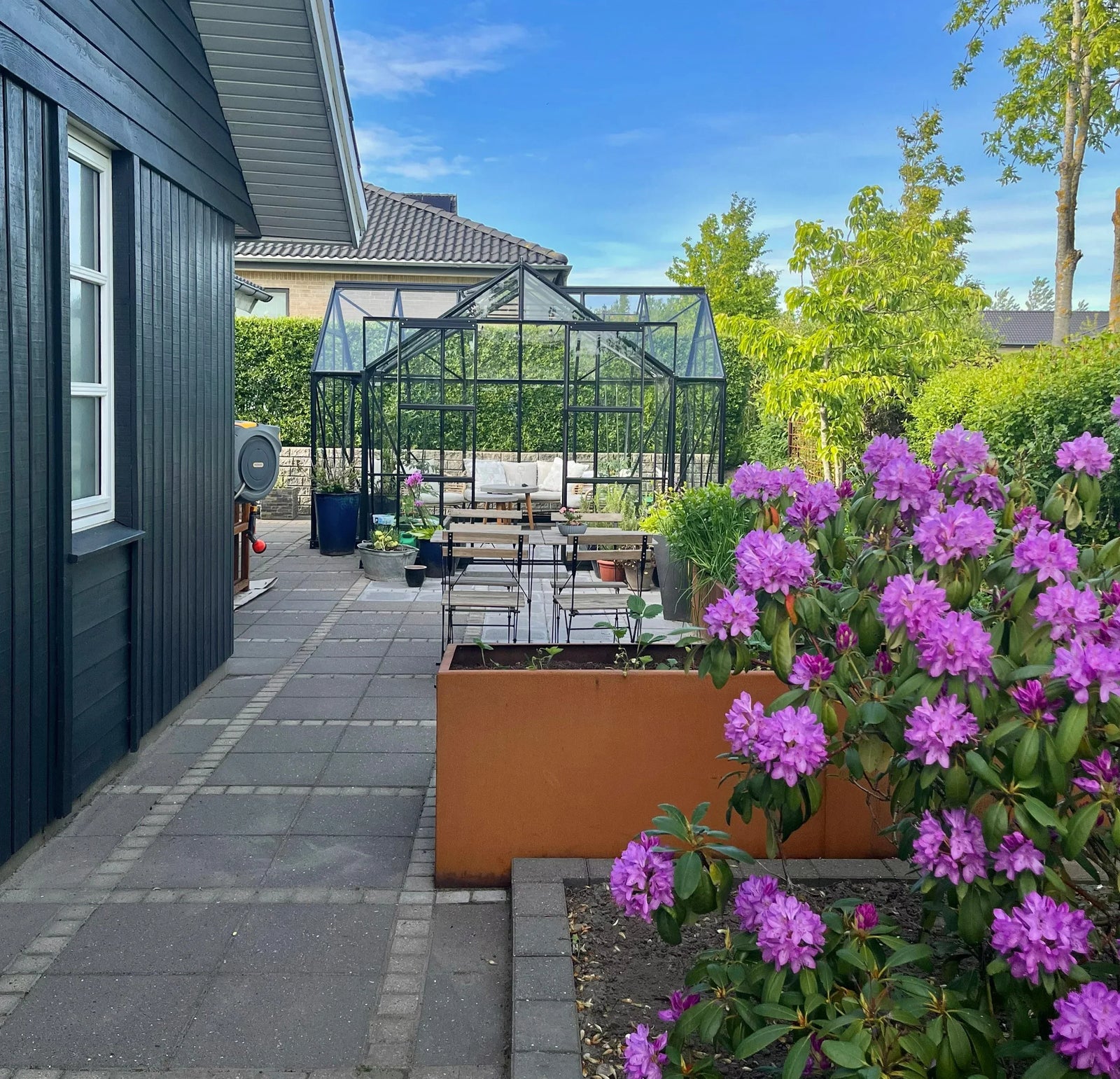 Skap innbydende rom i hagen | Få tips til hagedesign | Stålhagen