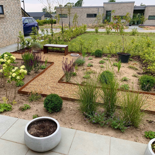 Spesialmål: Bedkant 3 mm cortenstål