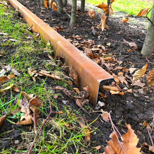 Bøyd bedkant 3 mm cortenstål