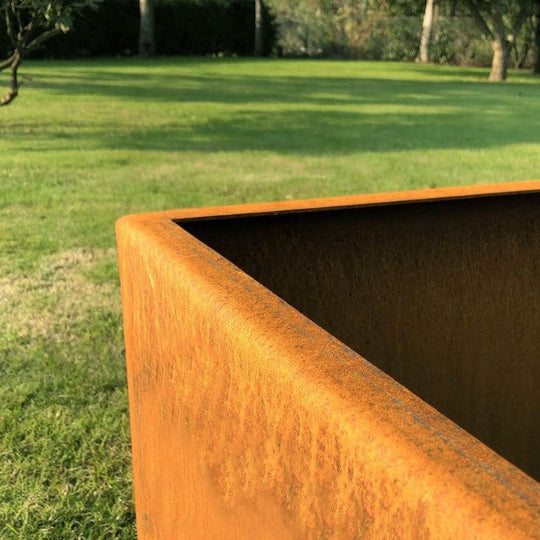 Plantekasse klassisk modell 50 cm bred og 50 cm høy