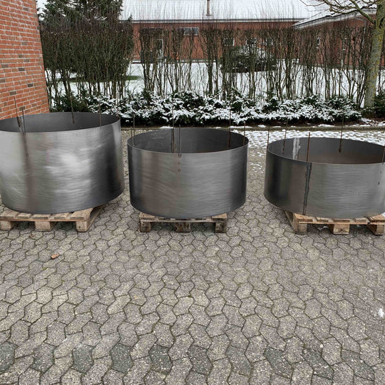 Bedsirkel i 3 mm cortenstål – høy og stor modell