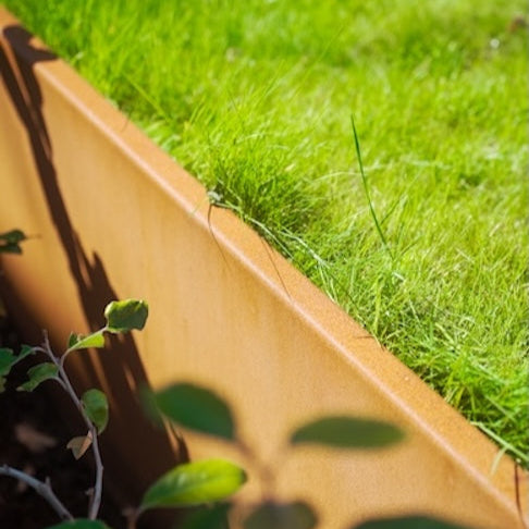 Spesialmål: Støttemur i cortenstål