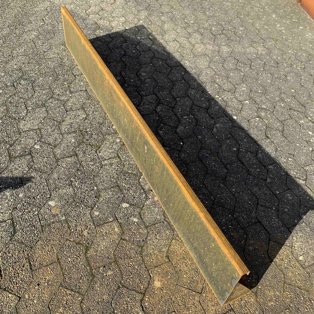 Spesialmål: Støttemur i cortenstål